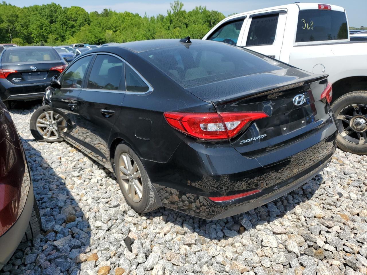 2016 Hyundai Sonata Se - Image 2