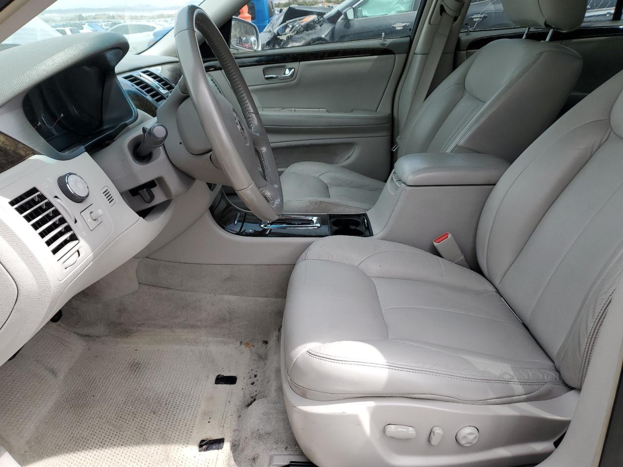 2010 Cadillac Dts - Фото 7