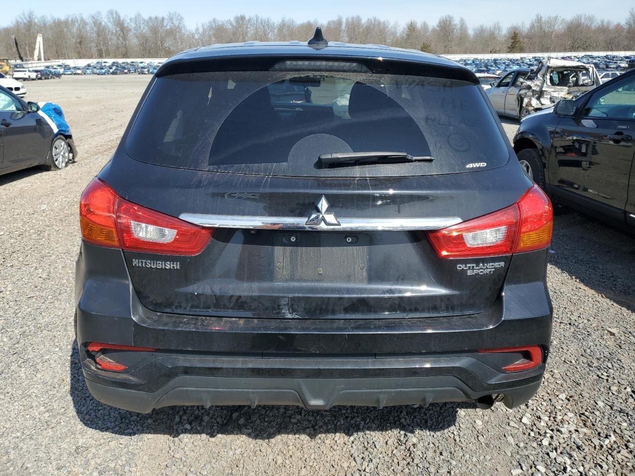 2018 Mitsubishi Outlander Sport Es - Фото 6