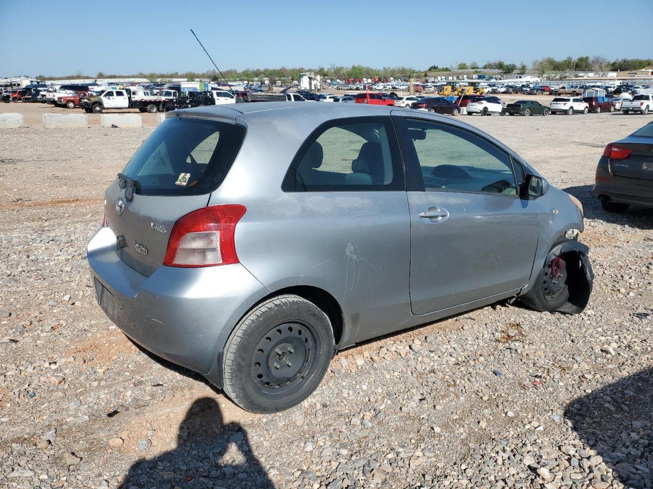 2008 Toyota Yaris - Фото 3