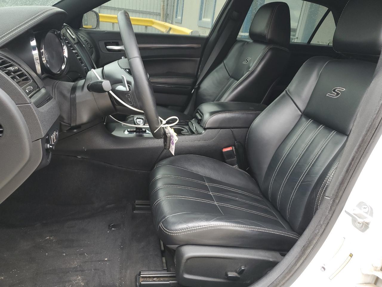 2014 Chrysler 300 S - Фото 7