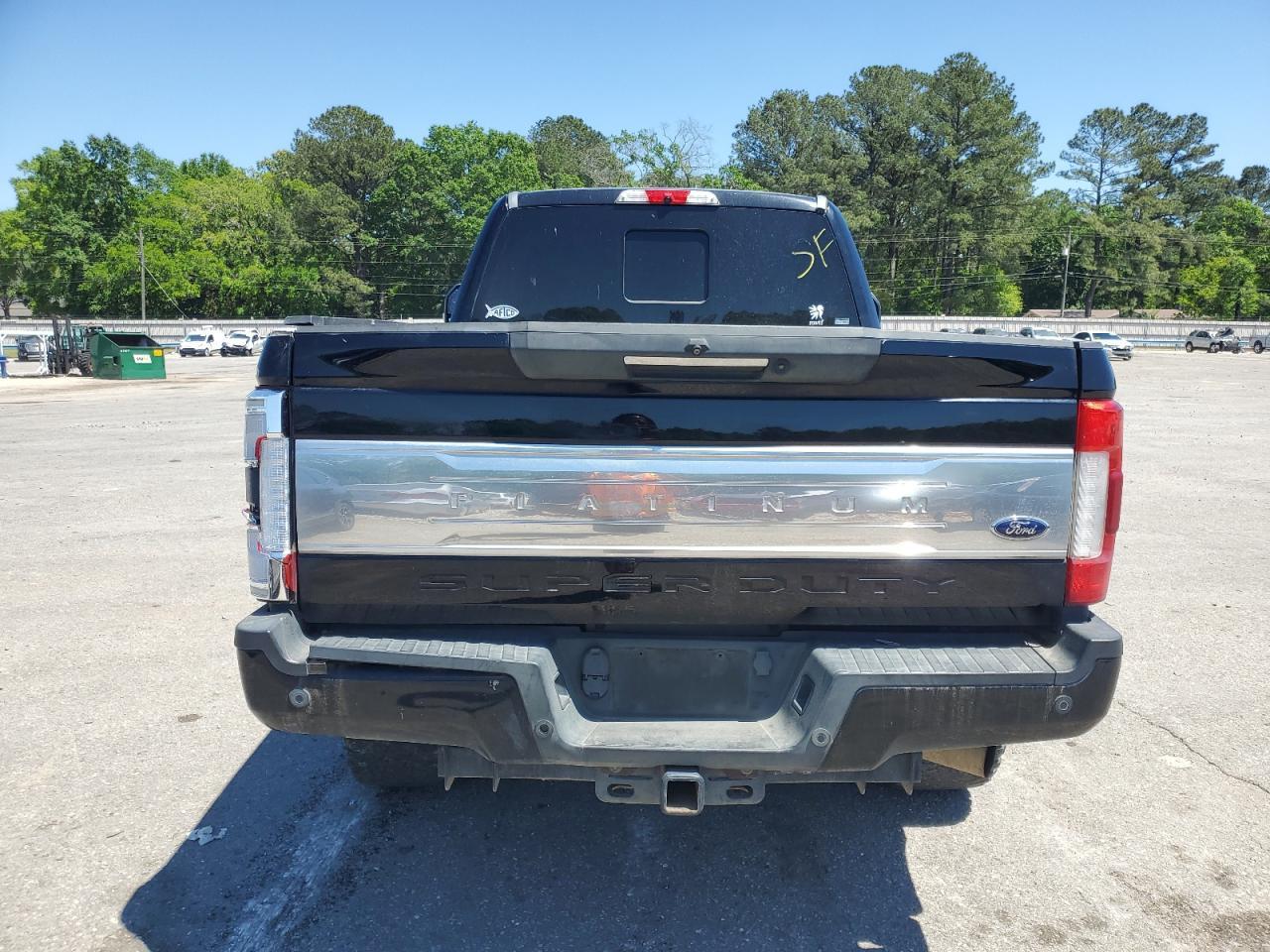 2017 Ford F250 Super Duty - Фото 6