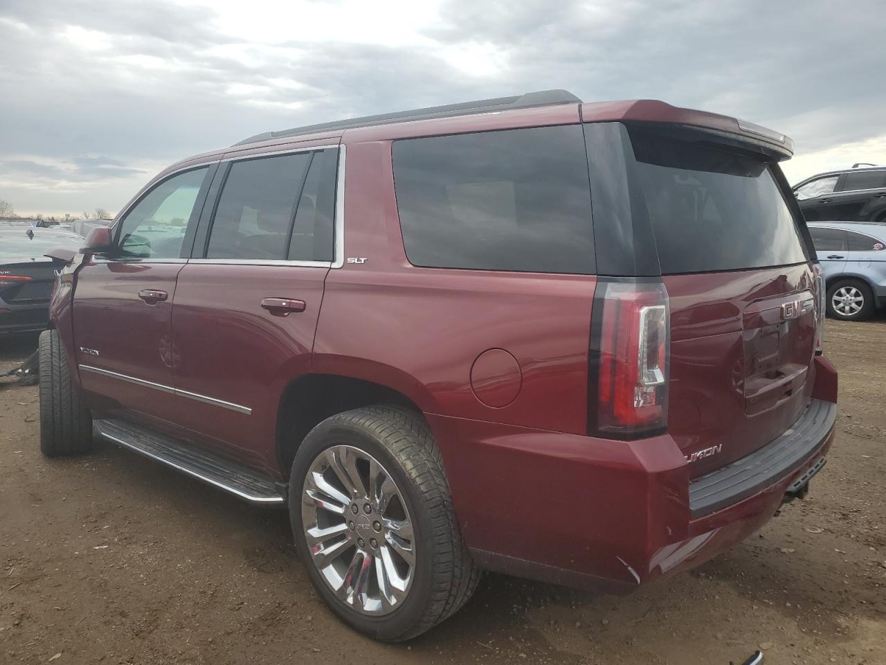 2018 GMC Yukon Slt - Image 2