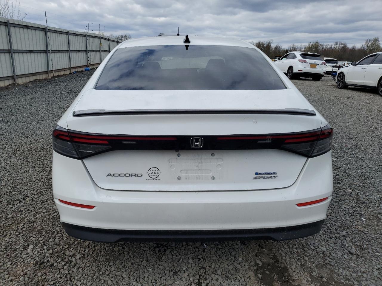 2023 Honda Accord Hybrid Sport - Image 6