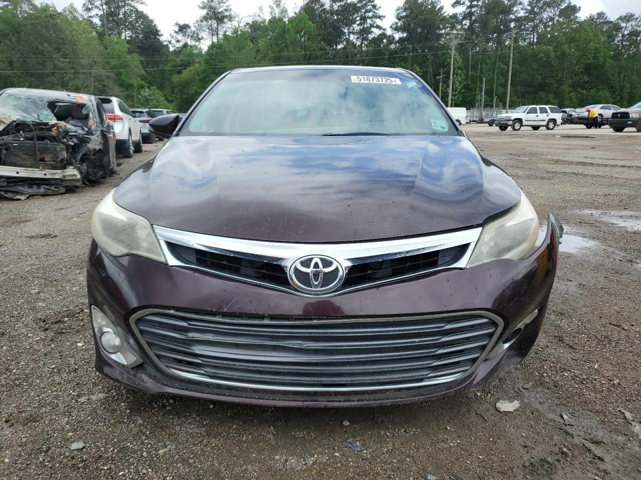 2013 Toyt Avalon - Image 5