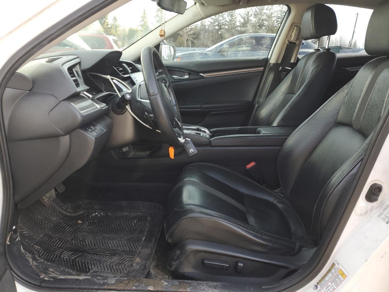 2019 Honda Civic Touring - Image 7