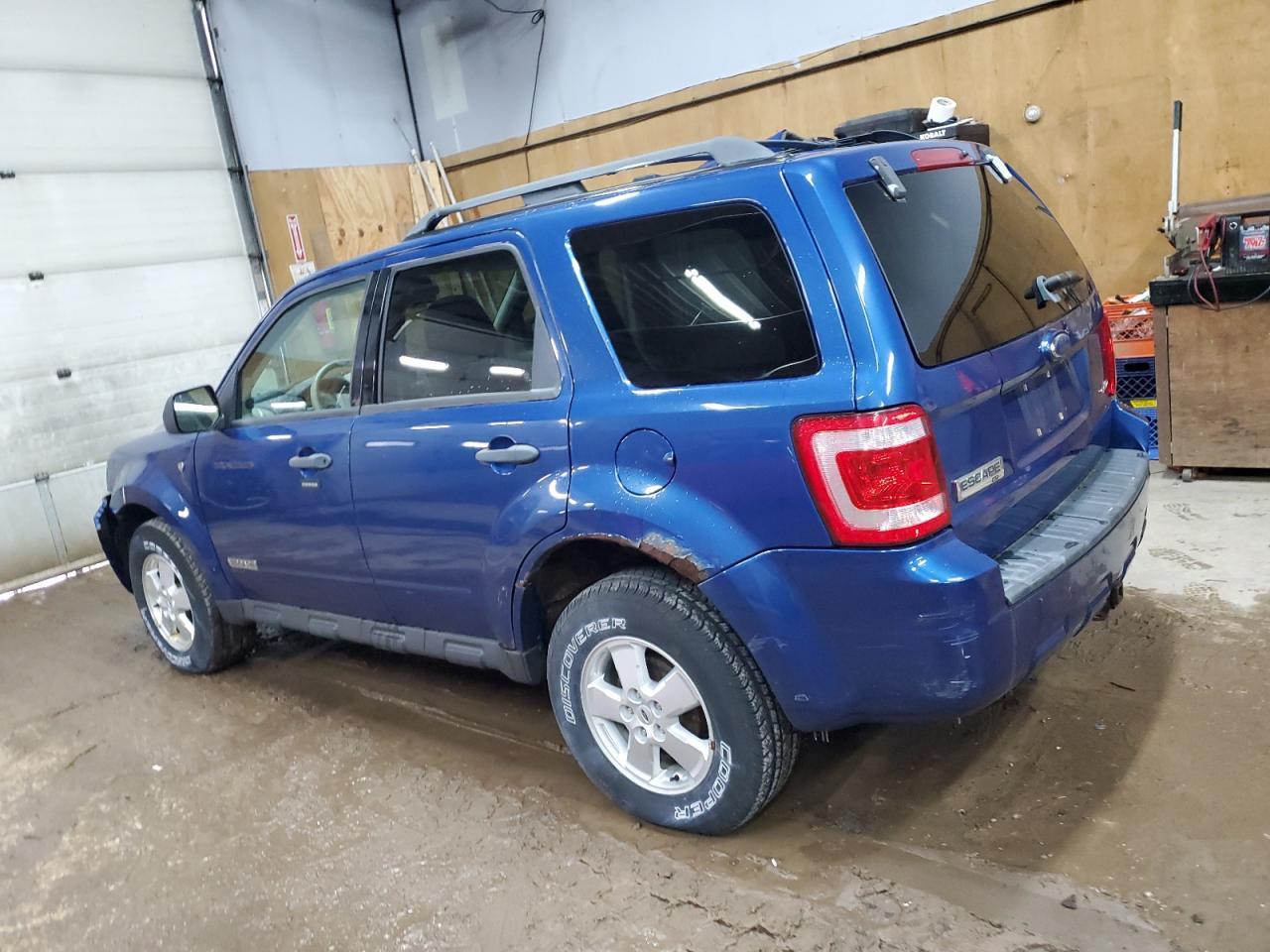 2008 Ford Escape Xlt - Image 2
