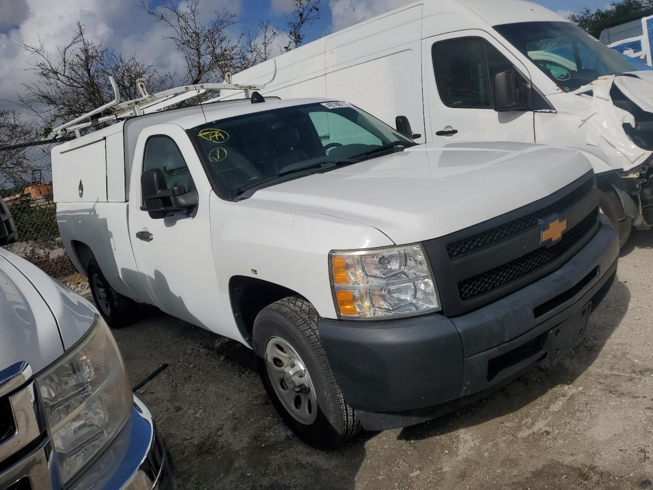 2013 Chevrolet Silverado C1500 - Фото 4