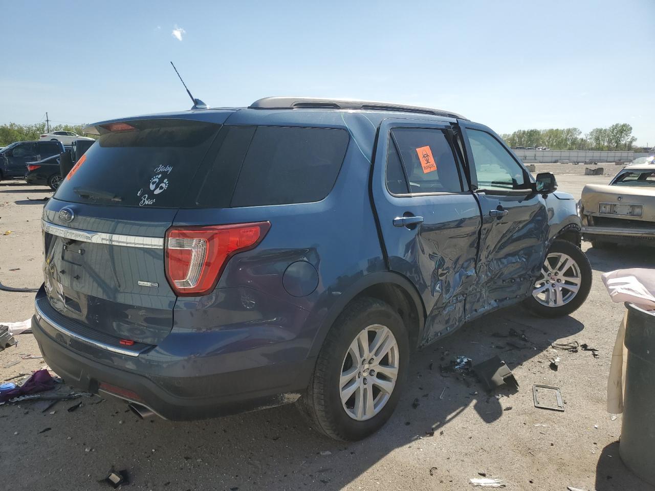 2018 Ford Explorer Xlt - Фото 3