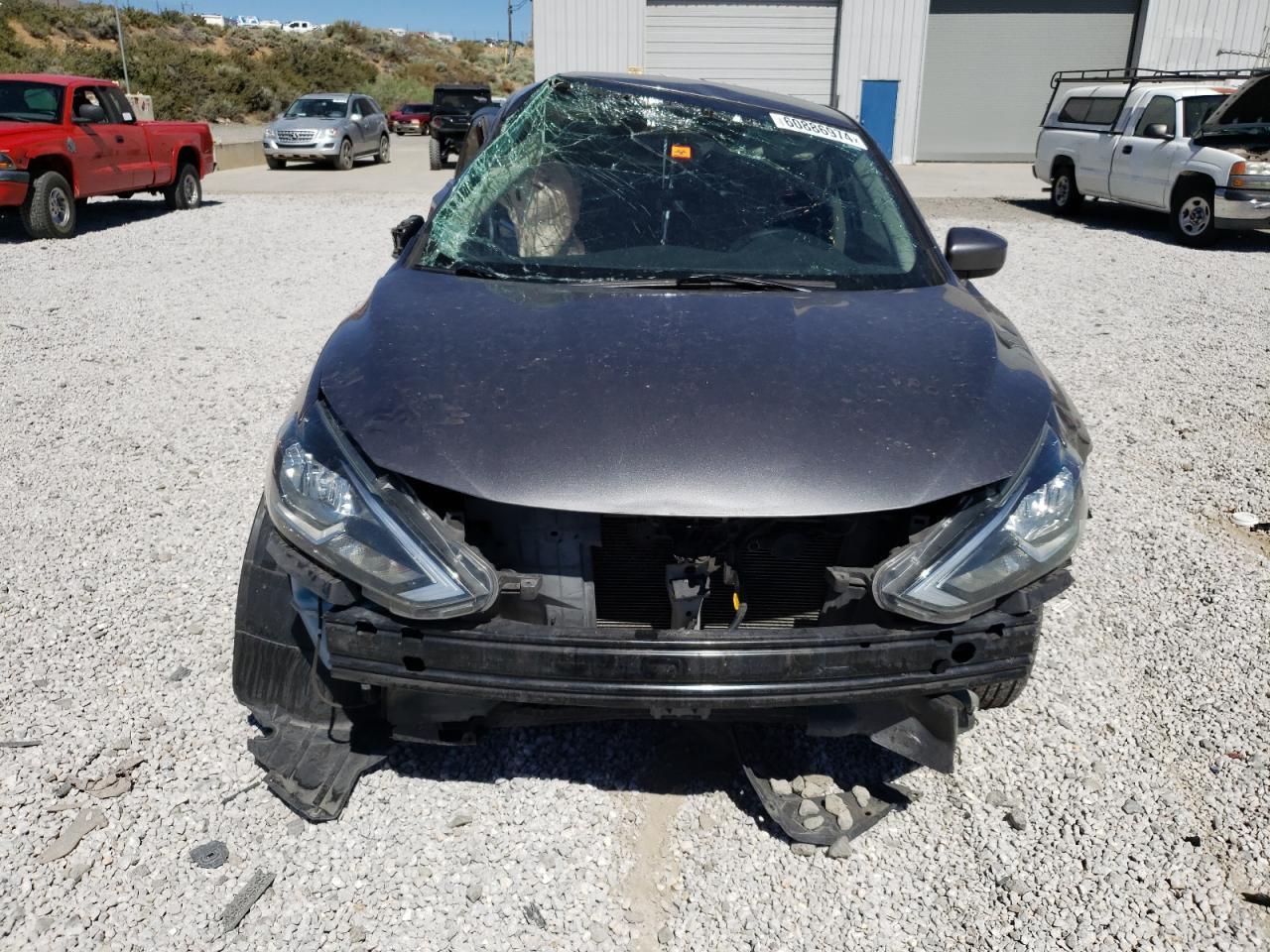 2017 Nissan Sentra S - Фото 5