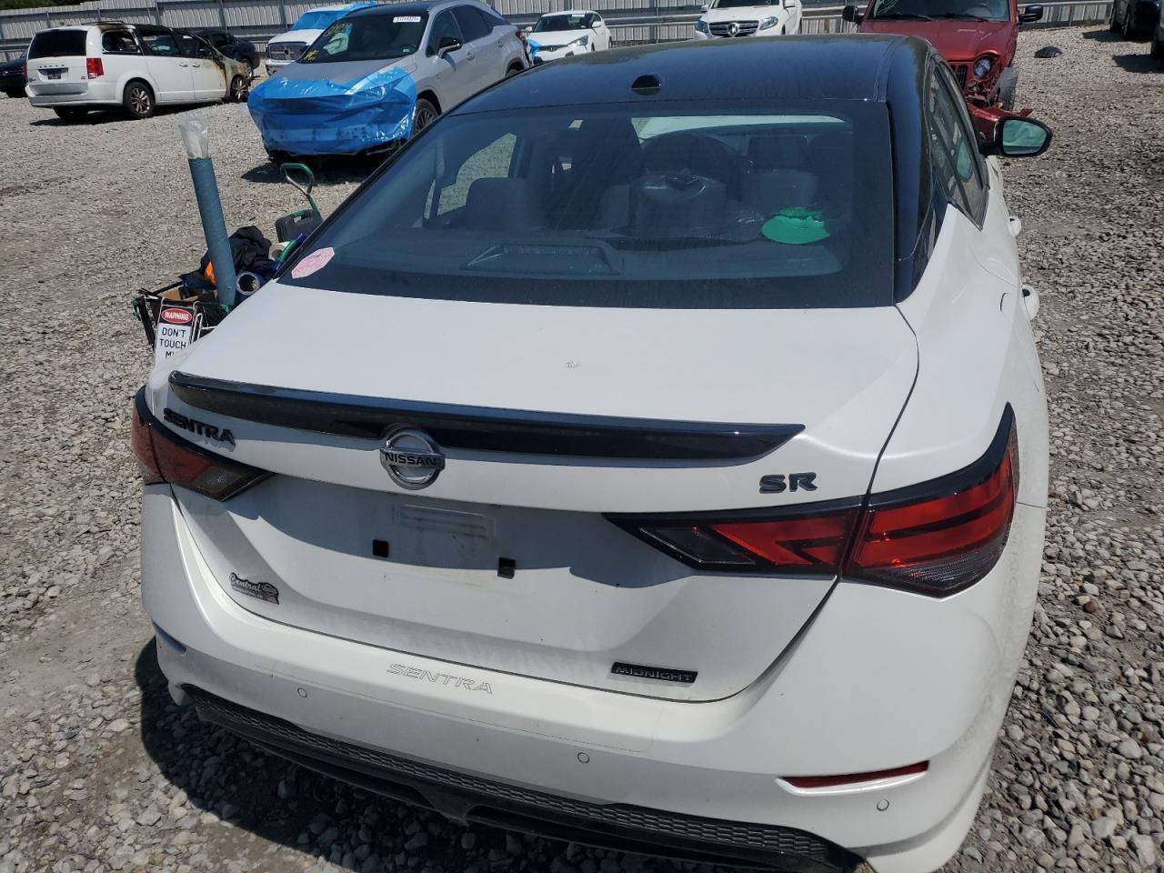 2023 Nissan Sentra Sr - Image 6