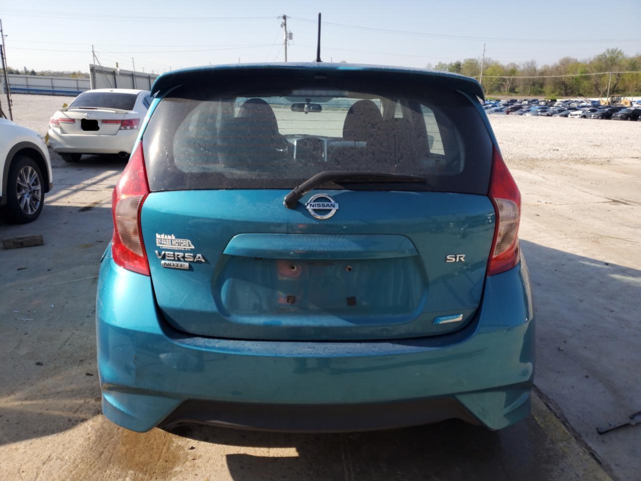 2015 Nissan Versa Note S - Фото 6