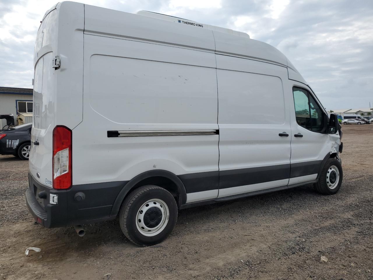 2022 Ford Transit T-250 - Фото 3