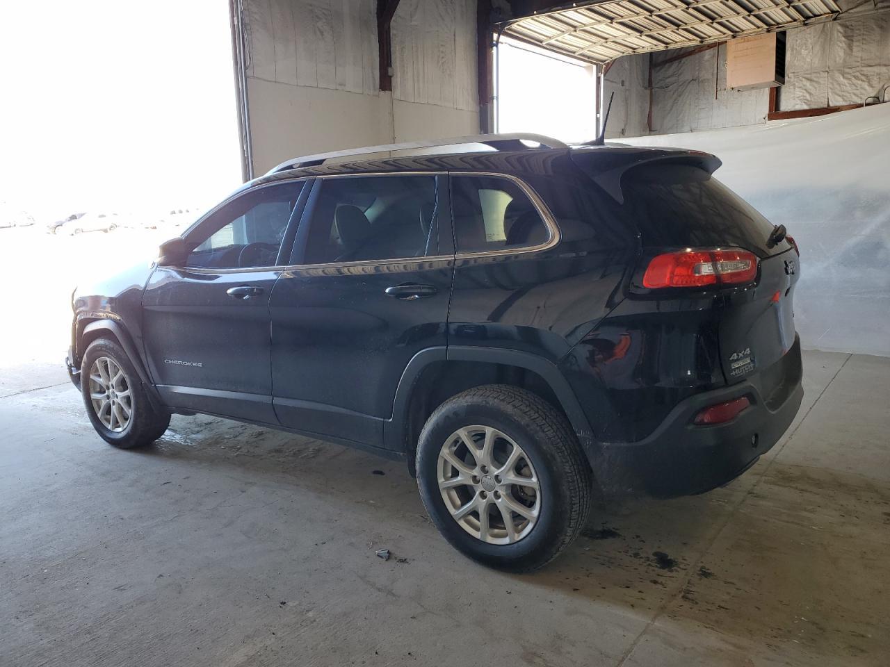2018 Jeep Cherokee Latitude Plus - Фото 2