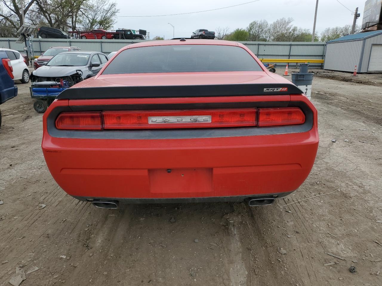 2010 Dodge Challenger Srt-8 - Image 6