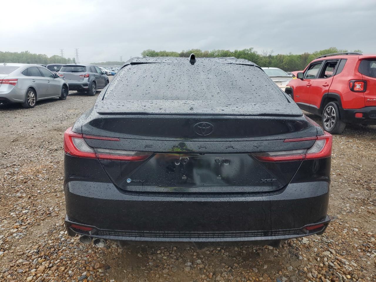 2025 Toyota Camry Xse - Image 6