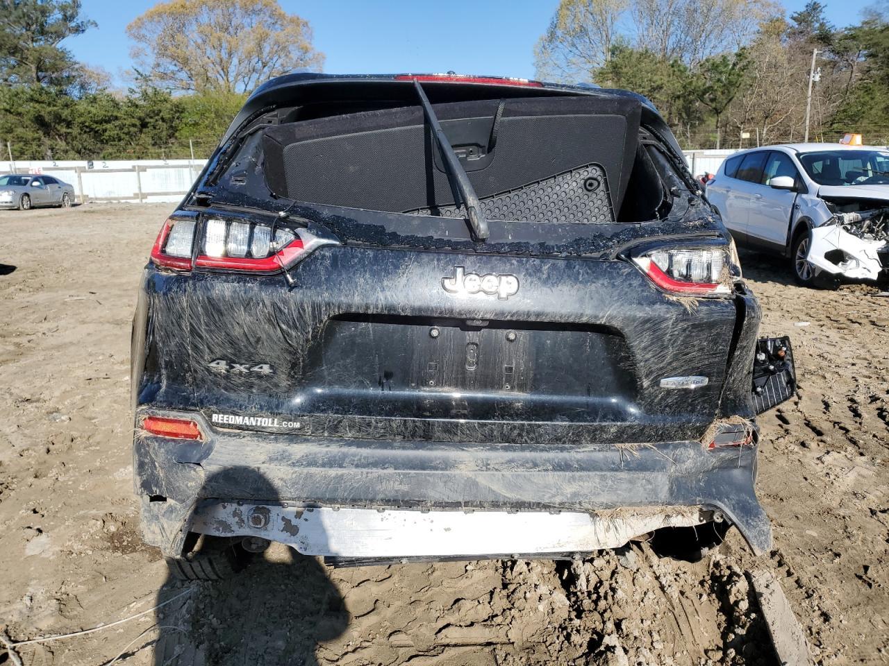 2019 Jeep Cherokee Latitude Plus - Фото 6