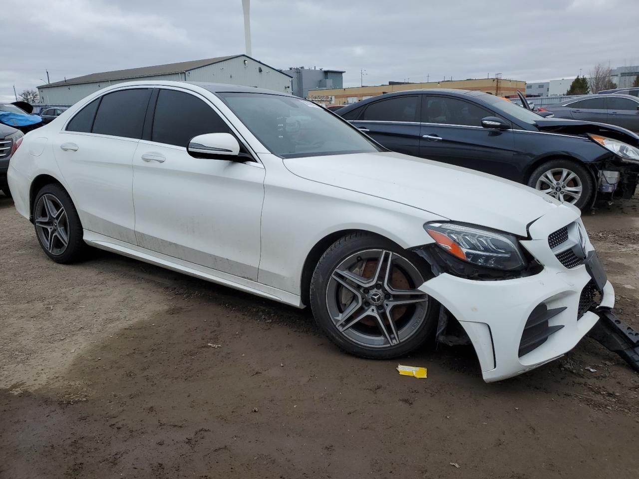 2020 Mercedes-Benz C 300 4Matic - Фото 4