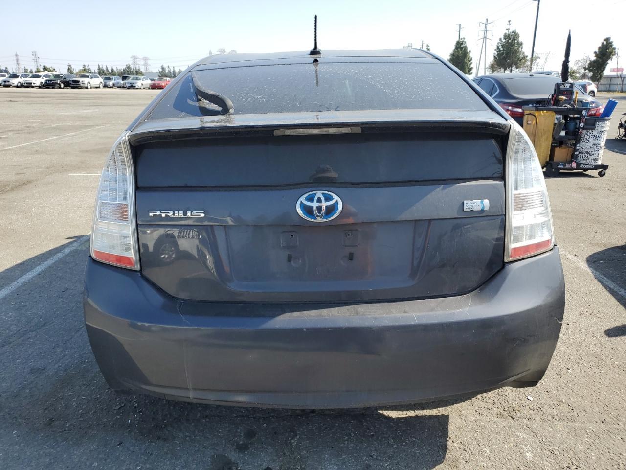 2010 Toyota Prius - Фото 6