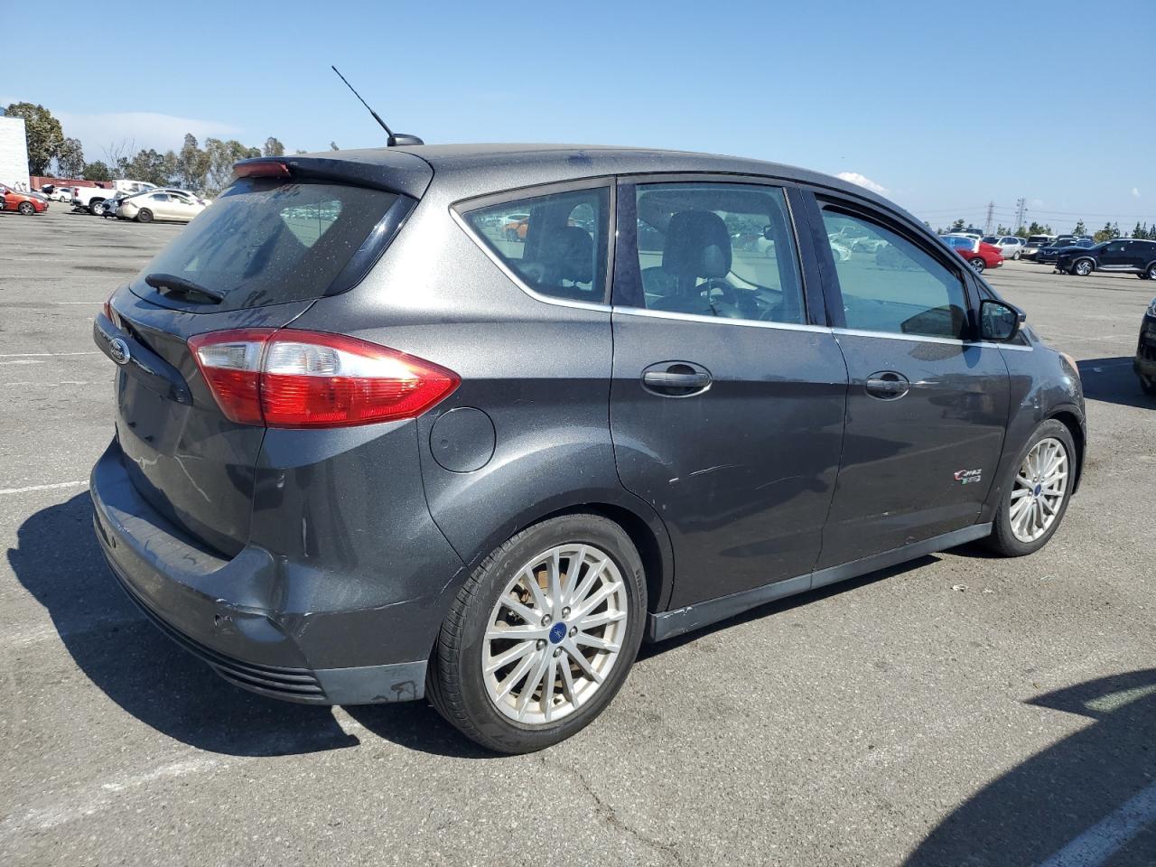 2016 Ford C-Max Premium Sel - Image 3