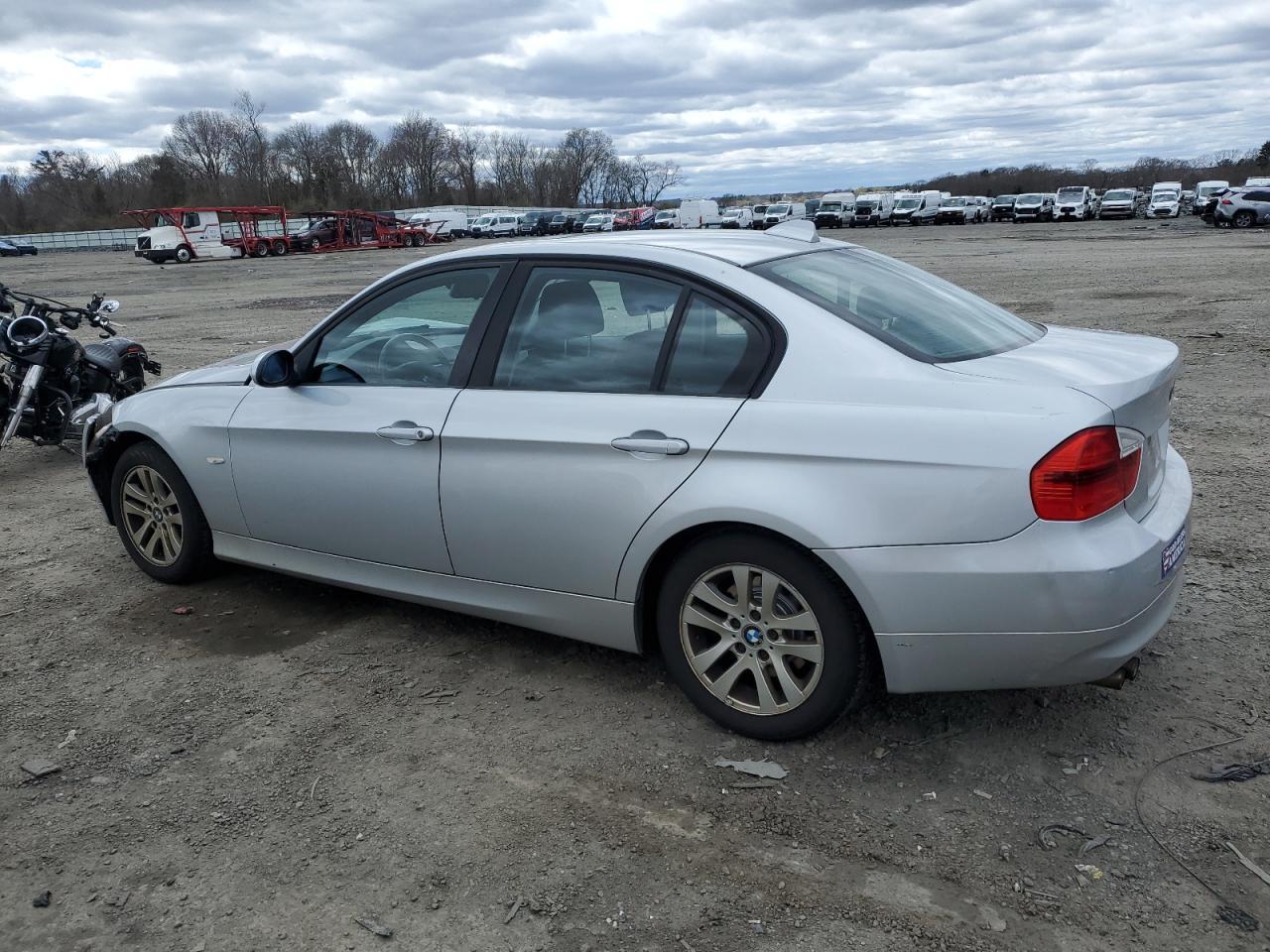 2006 BMW 325 Xi - Фото 2