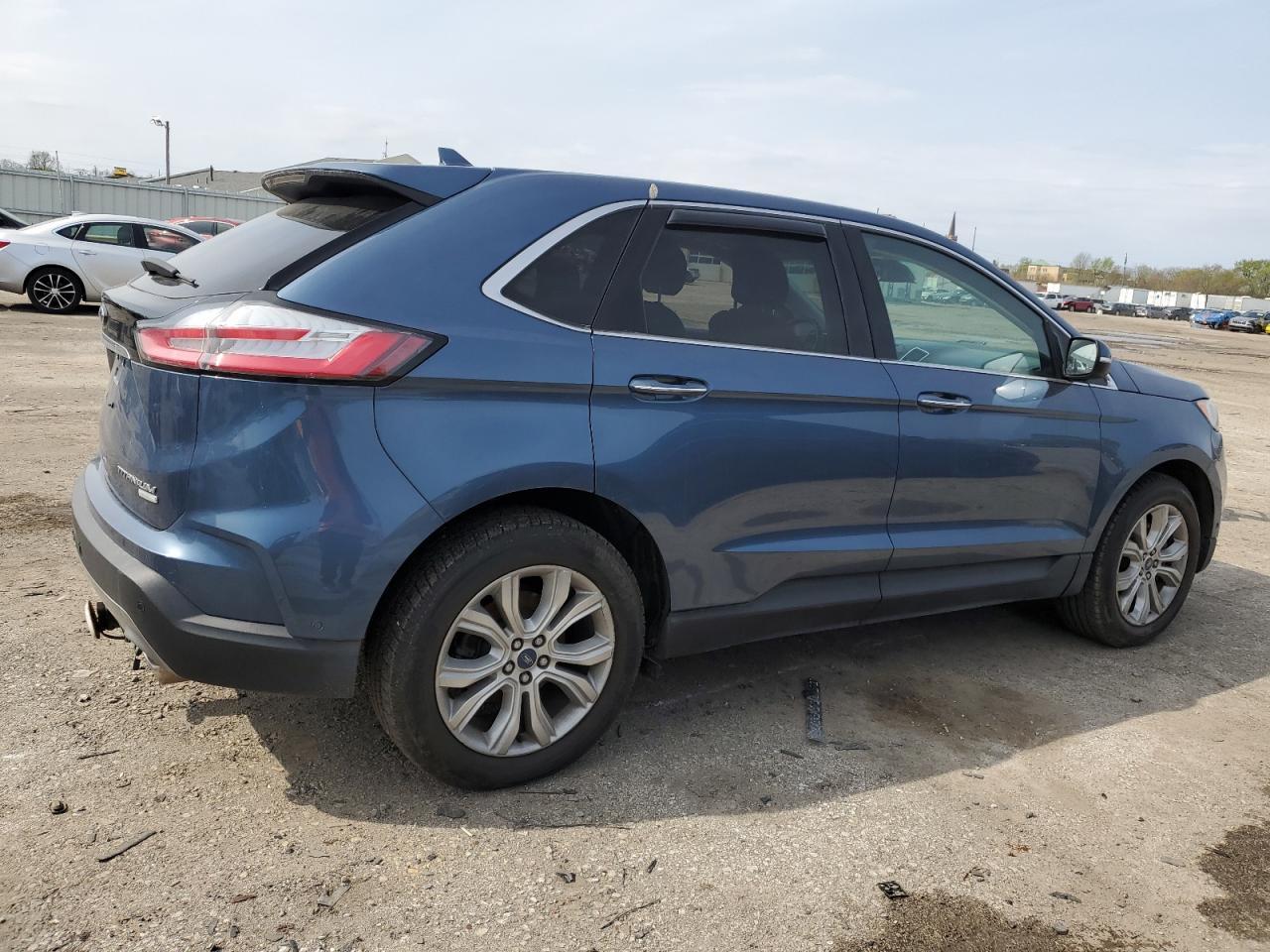 2019 Ford Edge Titanium - Фото 3
