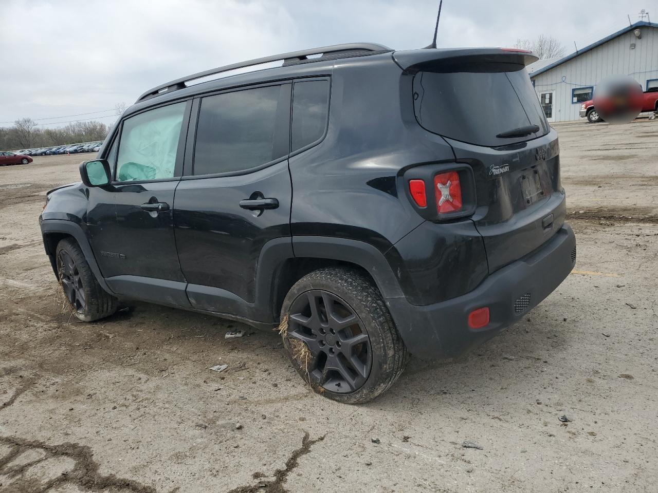 2021 Jeep Renegade Latitude - Image 2