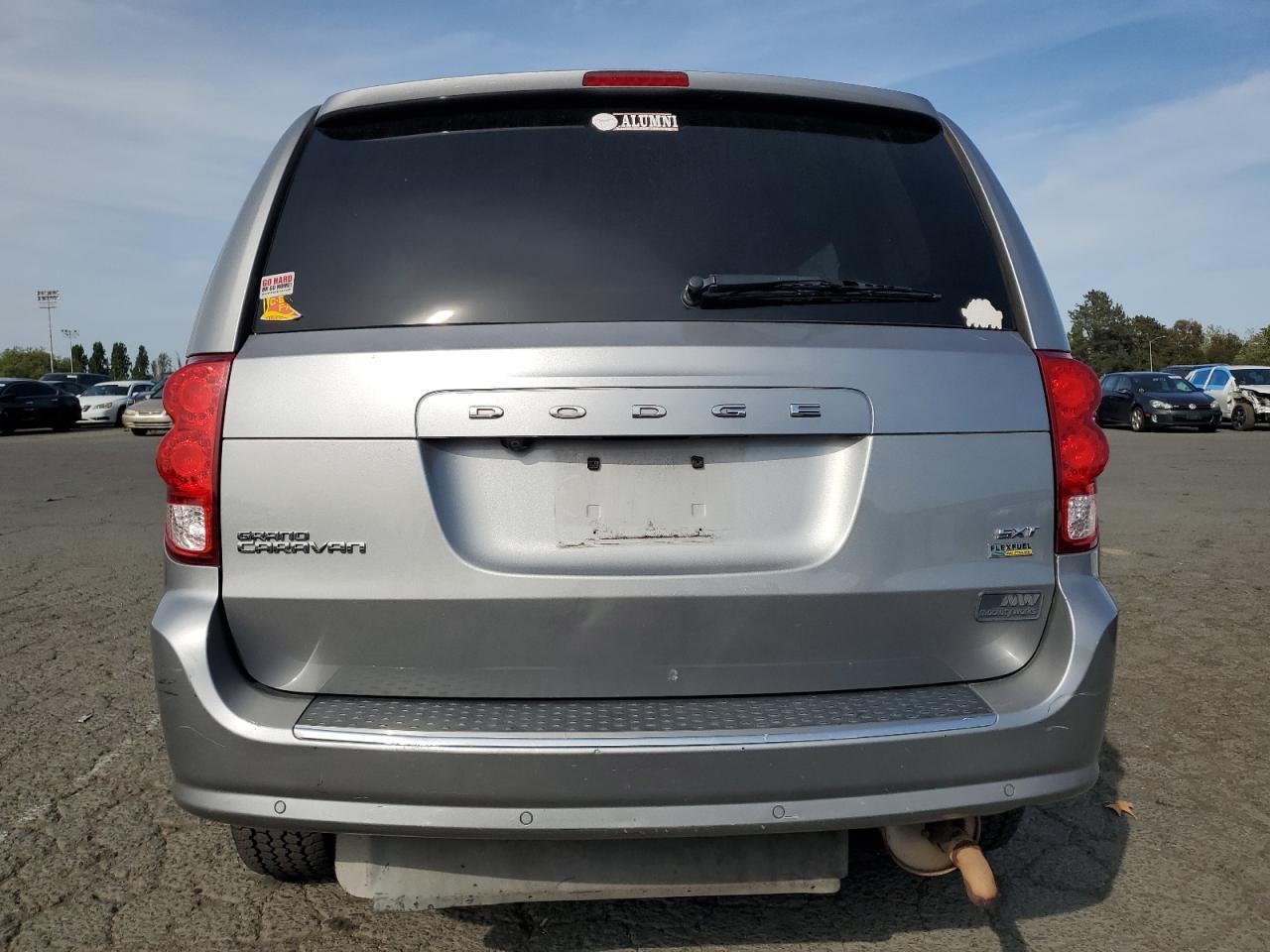 2017 Dodge Grand Caravan Sxt - Фото 6