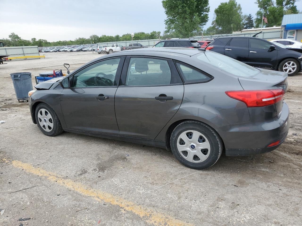 2015 Ford Focus S - Фото 2