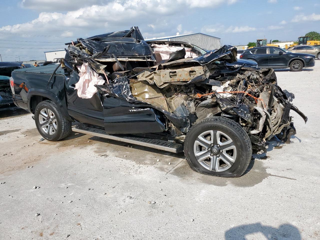 2017 Toyota Tacoma Double Cab - Фото 4