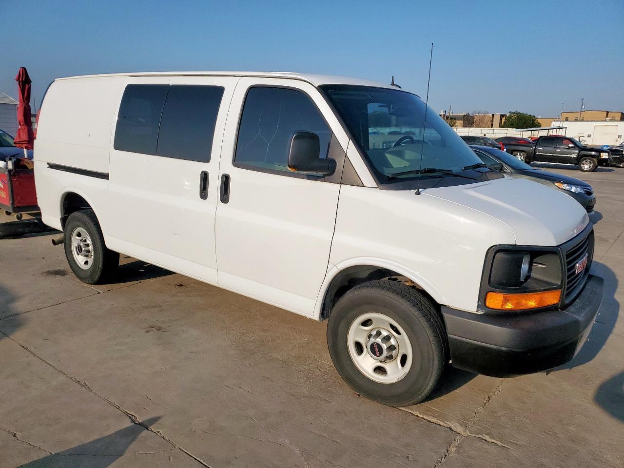 2012 GMC Savana G2500 - Фото 4