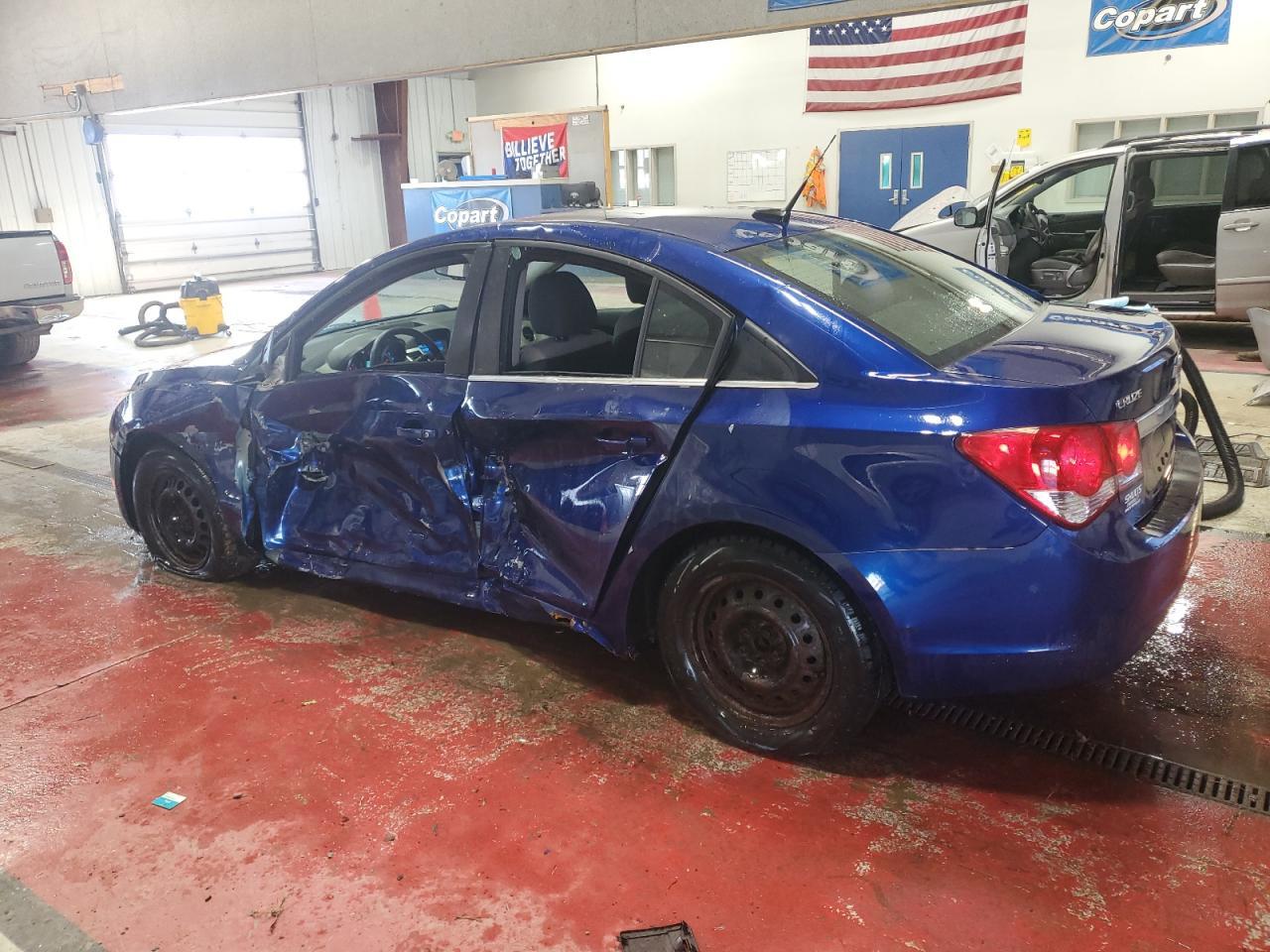 2012 Chevrolet Cruze - Image 2