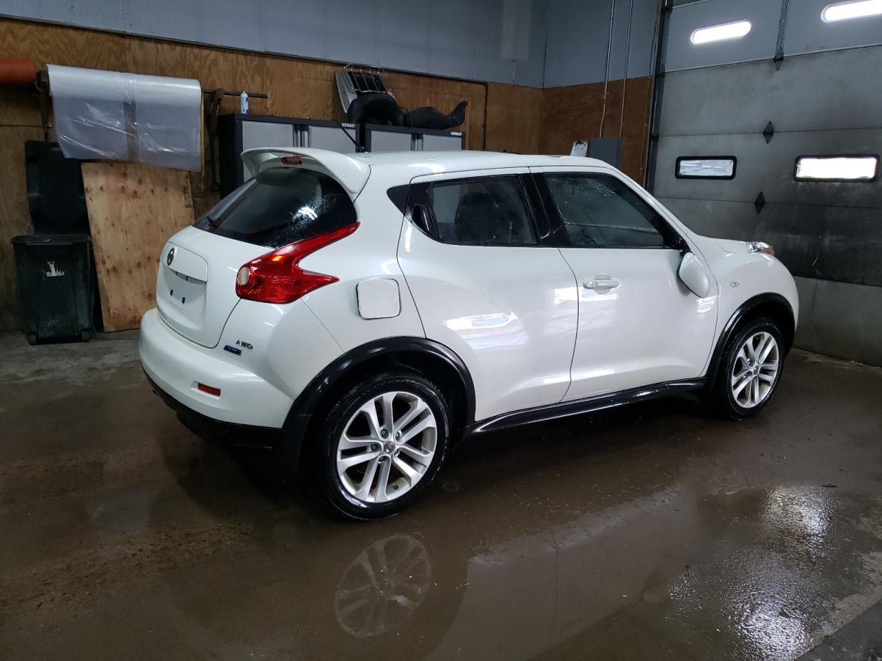 2014 Nissan Juke S - Image 3