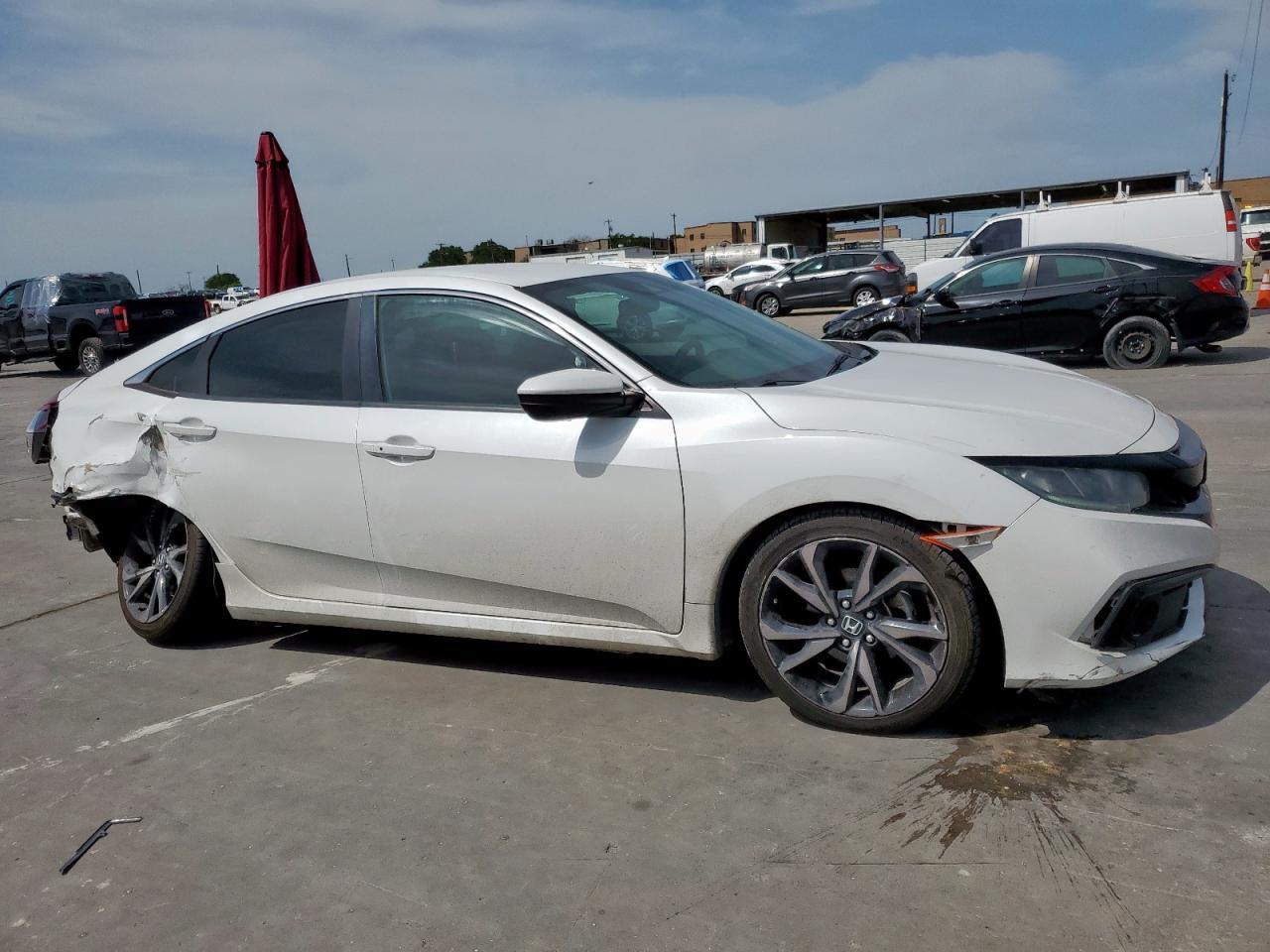 2019 Honda Civic Sport - Image 4