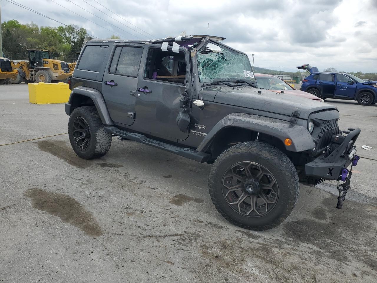 2018 Jeep Wrangler Unlimited Sahara - Image 4