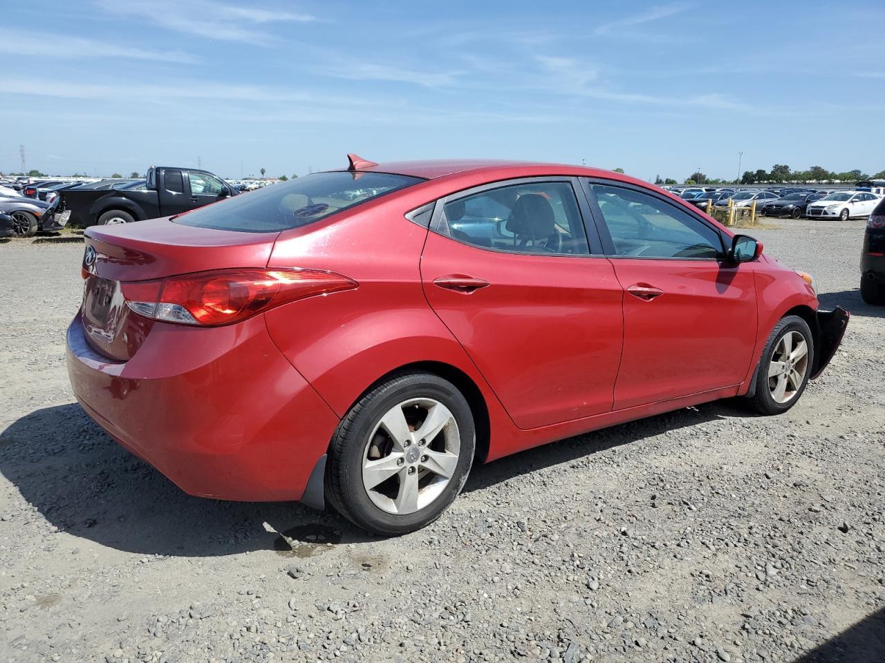 2013 Hyundai Elantra Gls - Фото 3