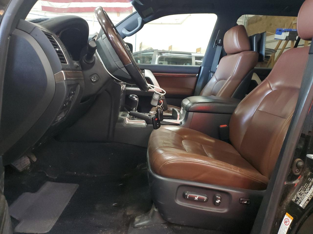 2017 Toyota Land Cruiser - Image 7