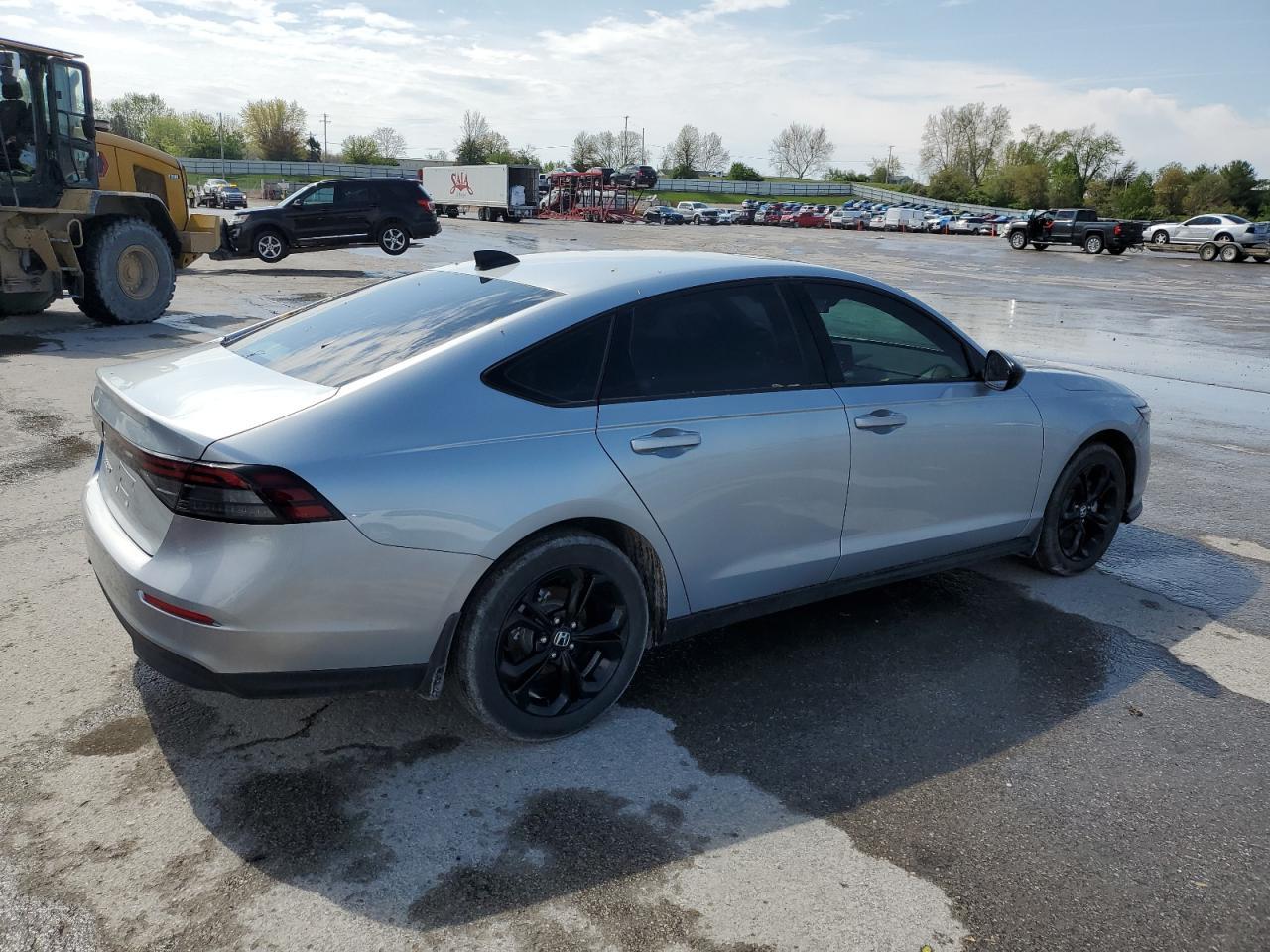 2025 Honda Accord Se - Фото 3