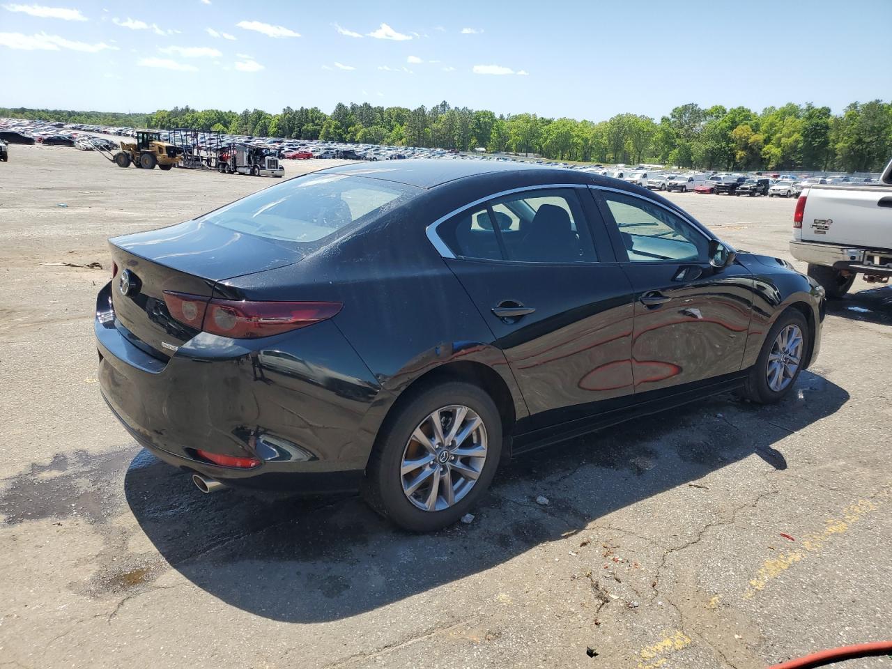 2021 Mazda 3 - Фото 3