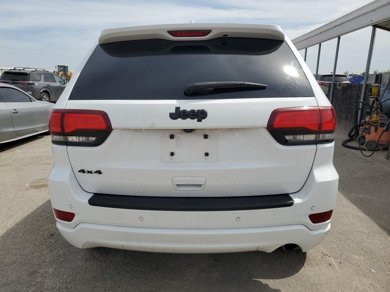 2020 Jeep Grand Cherokee Laredo - Фото 6