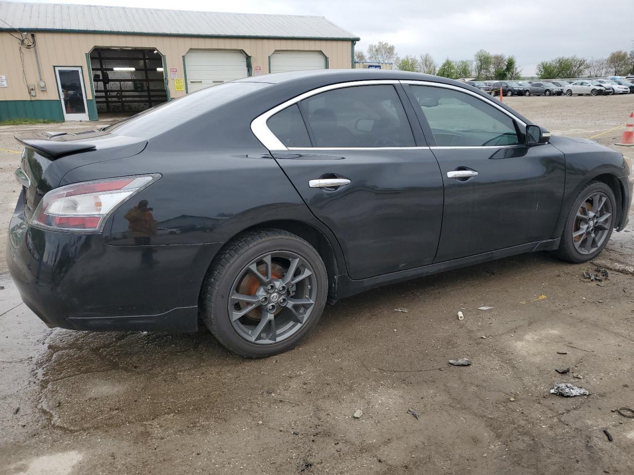 2012 Nissan Maxima S - Image 3