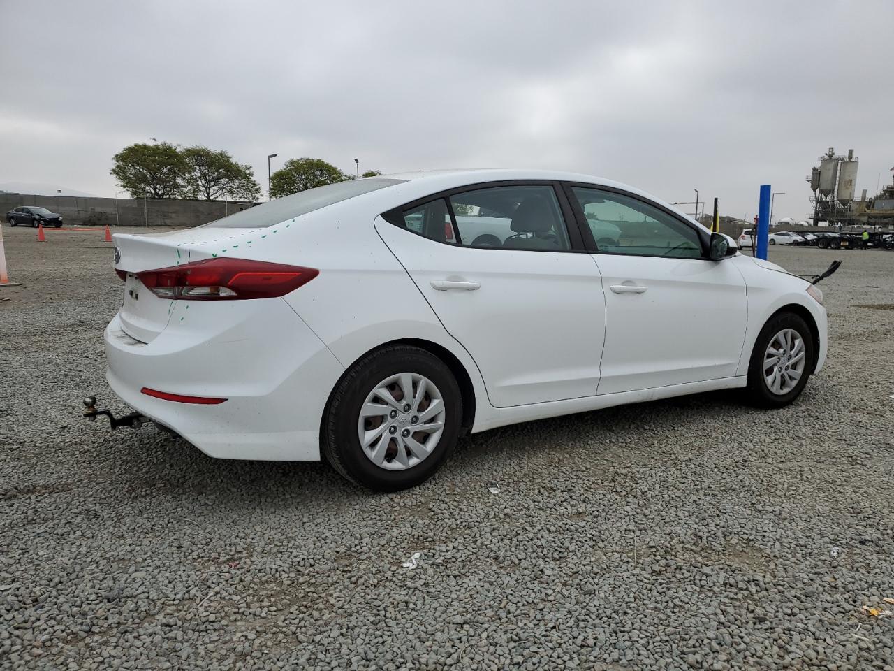 2018 Hyundai Elantra Se - Image 3