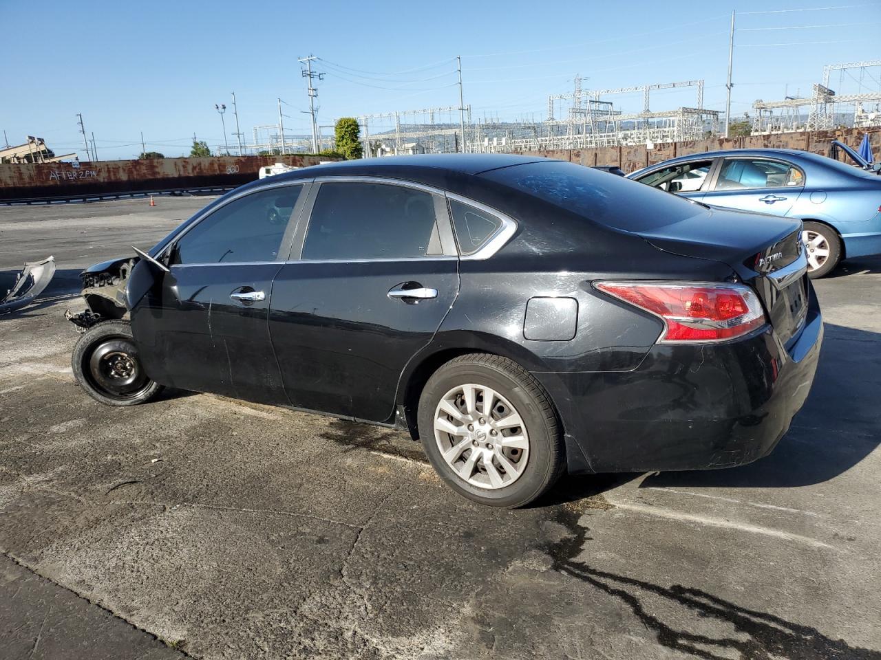 2015 Nissan Altima 2.5 - Фото 2