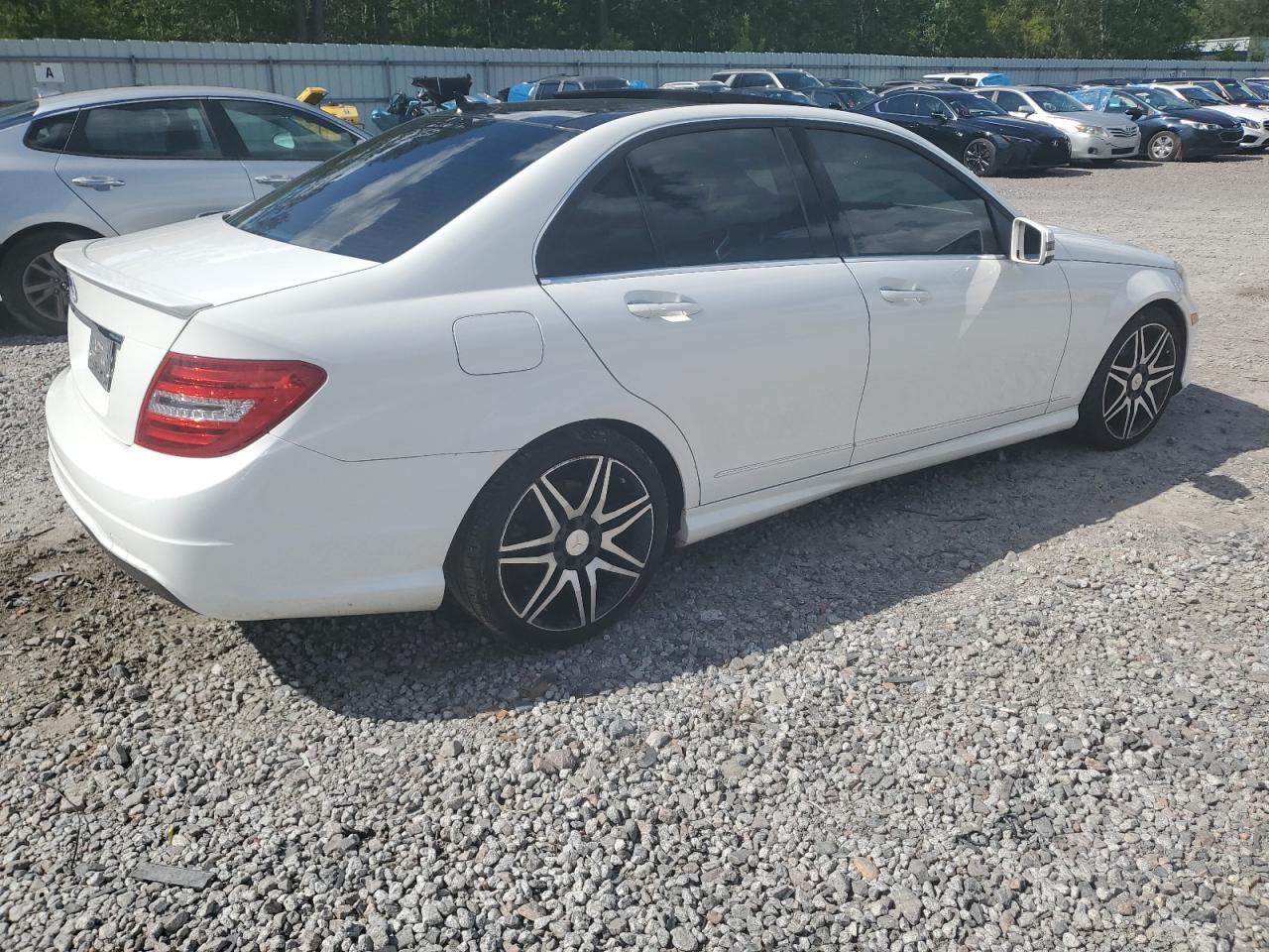 2013 Mercedes-Benz C 250 - Image 3