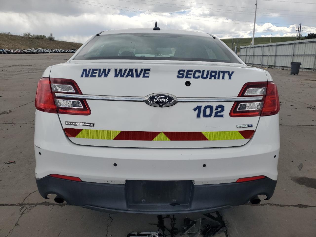 2016 Ford Taurus Police Interceptor - Image 6