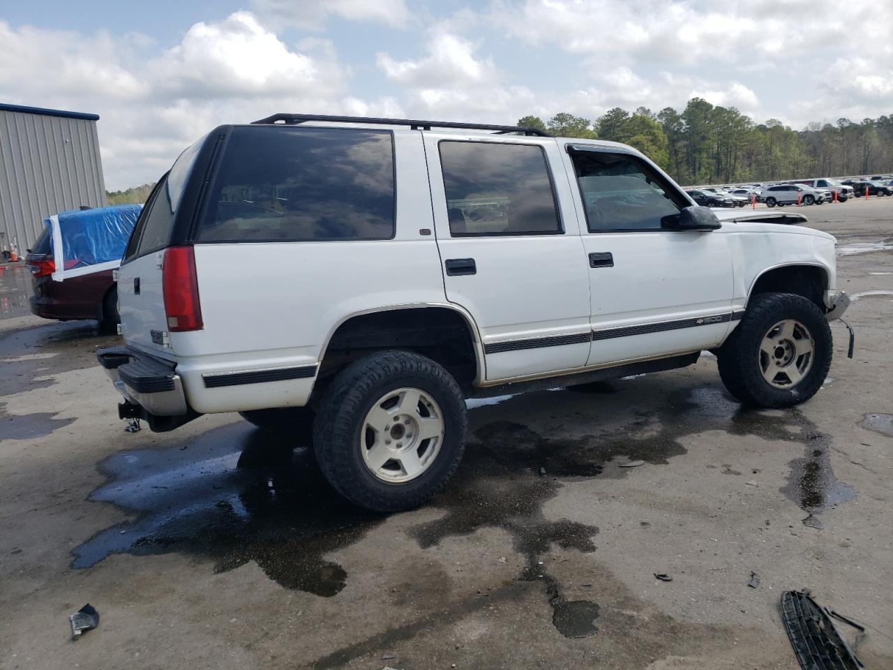 1999 Chevrolet Tahoe K1500 - Image 3