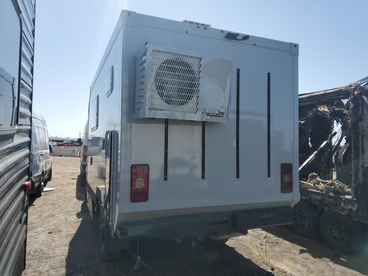 2023 Ford Transit T-350 - Фото 3