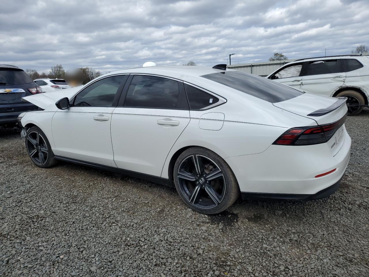 2023 Honda Accord Hybrid Sport - Image 2