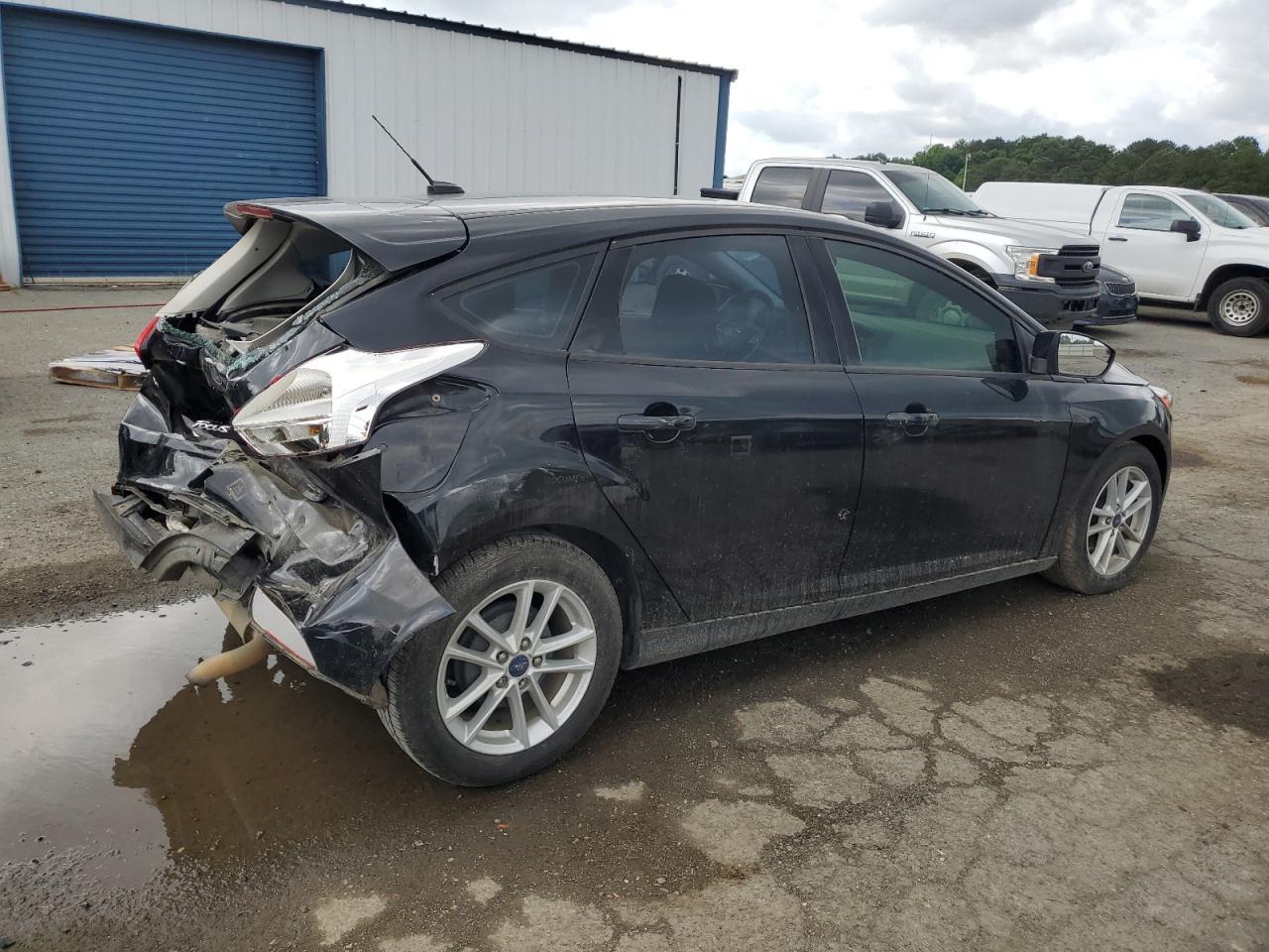 2017 Ford Focus Se - Фото 3