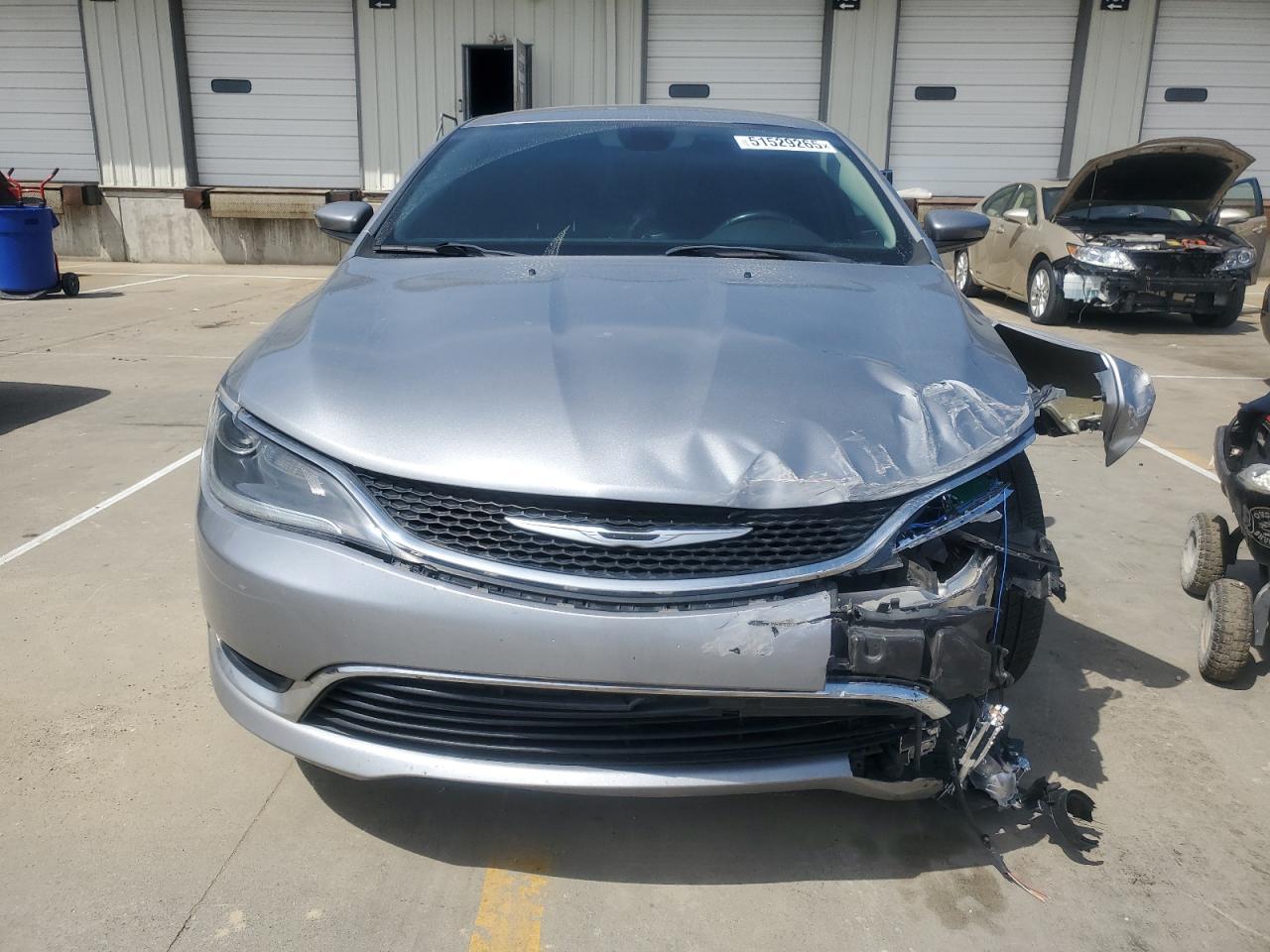 2022 Chrysler 200 Limited - Image 5